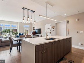 1701 16TH Street N 335C, Arlington VA 22209