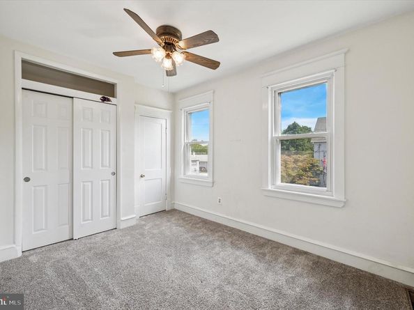 415 Manhattan Street, Essington PA 19029