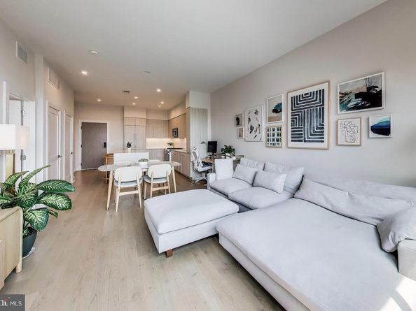701 Swann Avenue 508, Alexandria VA 22301