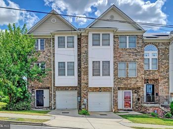 2380 Elvans Road SE