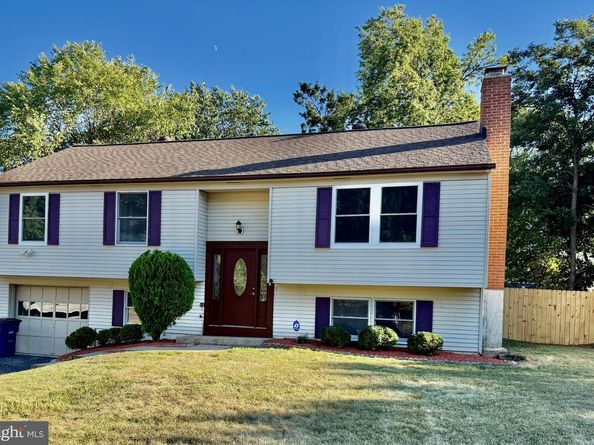 1257 Magnolia Lane, Herndon VA 20170