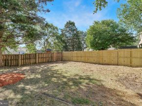 1257 Magnolia Lane, Herndon VA 20170
