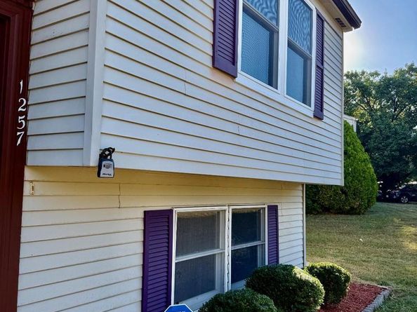 1257 Magnolia Lane, Herndon VA 20170
