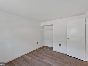 1257 Magnolia Lane, Herndon VA 20170