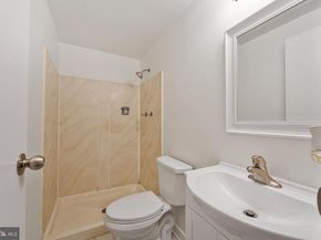1257 Magnolia Lane, Herndon VA 20170