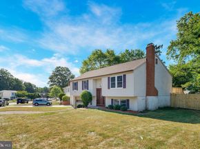1257 Magnolia Lane, Herndon VA 20170