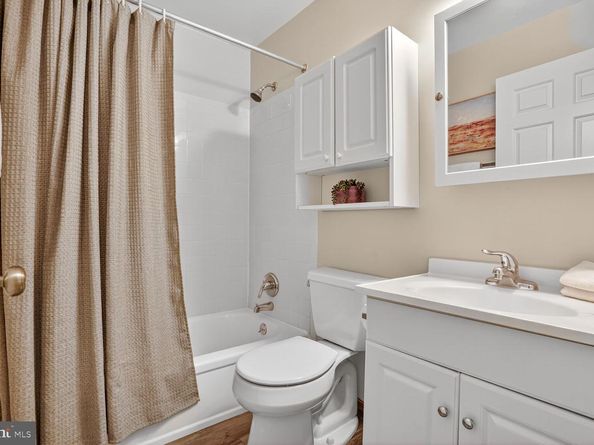 6711 Kenwood Forest Lane 46, Chevy Chase MD 20815