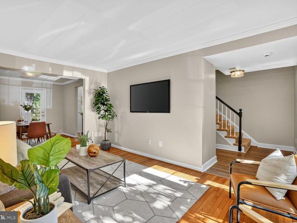 6711 Kenwood Forest Lane 46, Chevy Chase MD 20815
