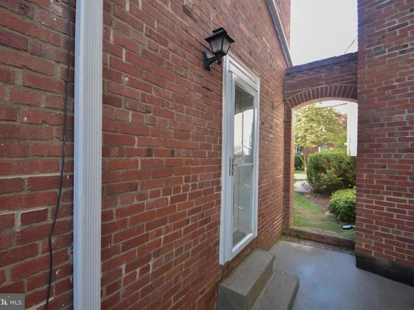 6711 Kenwood Forest Lane 46, Chevy Chase MD 20815