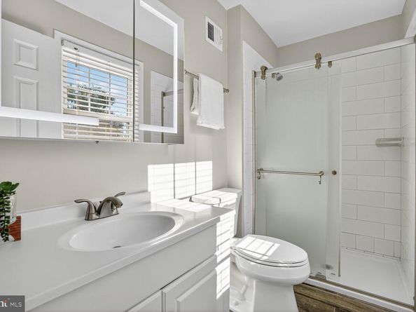 6711 Kenwood Forest Lane 46, Chevy Chase MD 20815