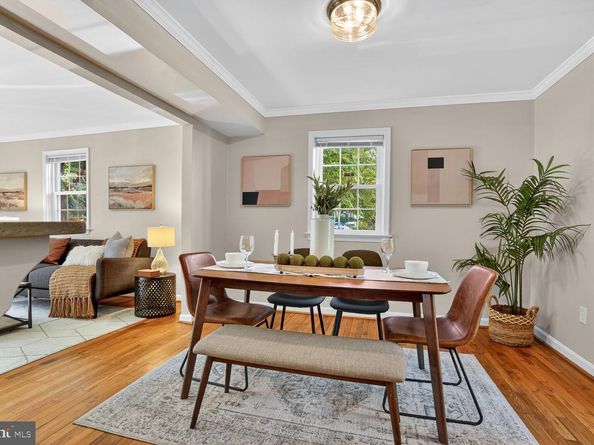 6711 Kenwood Forest Lane 46, Chevy Chase MD 20815
