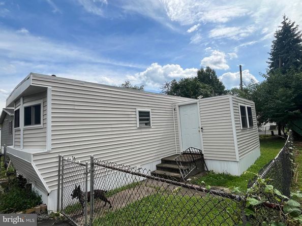 1445 Old Bristol Pike 71, Morrisville PA 19067