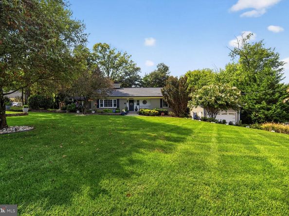 2714 Hunter Mill Road, Oakton VA 22124
