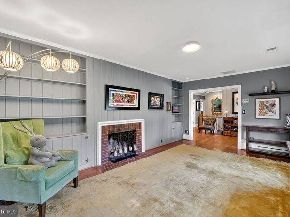 2714 Hunter Mill Road, Oakton VA 22124