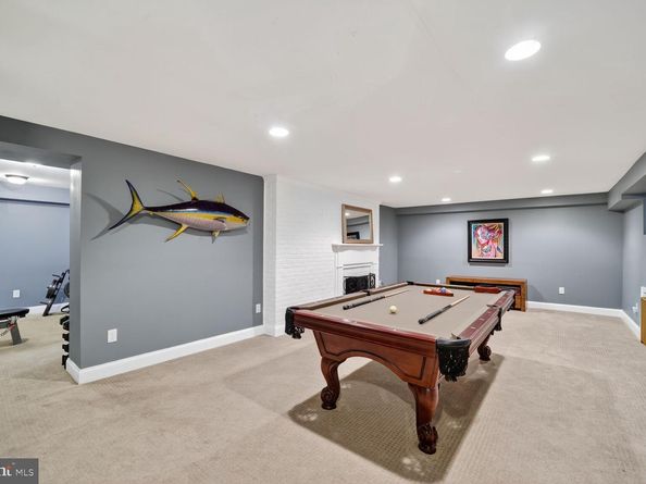 2714 Hunter Mill Road, Oakton VA 22124