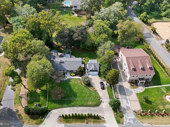 2714 Hunter Mill Road, Oakton VA 22124