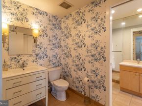 317  319 Vine Street 308, Philadelphia PA 19106