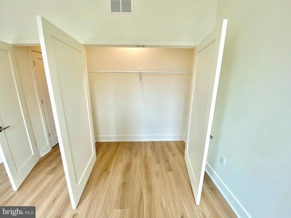 2441 S Clarion Street, Philadelphia PA 19148