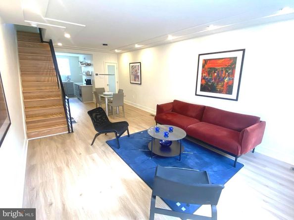 2441 S Clarion Street, Philadelphia PA 19148