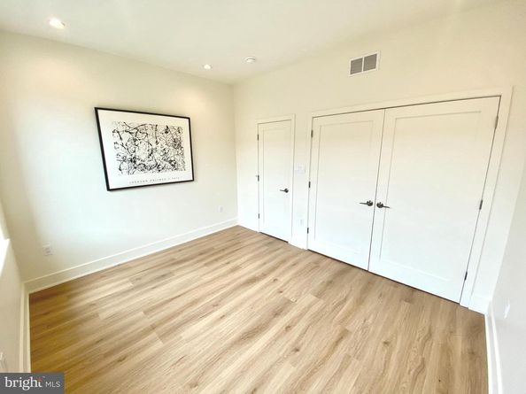 2441 S Clarion Street, Philadelphia PA 19148