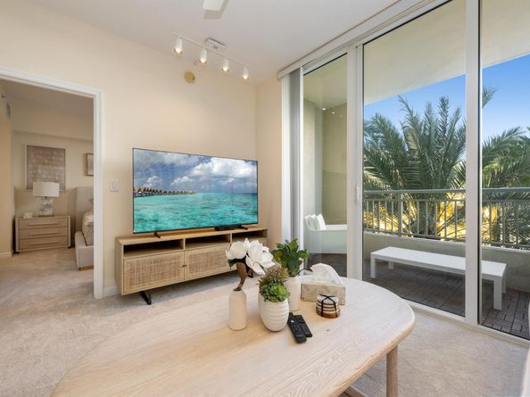 480 Hibiscus Street 207, West Palm Beach FL 33401