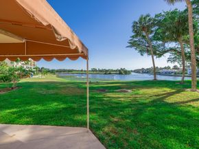 374 Golfview Rd 106, North Palm Beach FL 33408