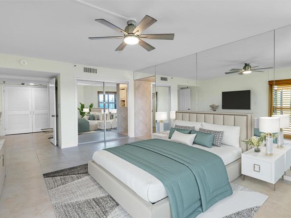 374 Golfview Rd 106, North Palm Beach FL 33408