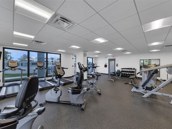 3015 N Ocean Blvd 9C, Fort Lauderdale FL 33308