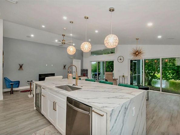 1508 SW 149th Ave, Pembroke Pines FL 33027