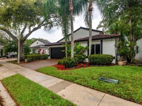 1508 SW 149th Ave, Pembroke Pines FL 33027
