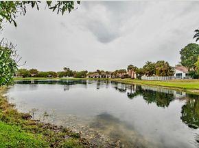 1508 SW 149th Ave, Pembroke Pines FL 33027