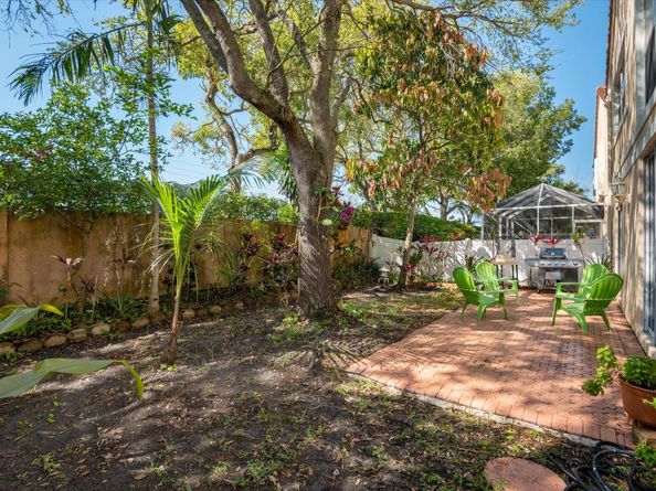 10845 NW 46th Dr, Coral Springs FL 33076