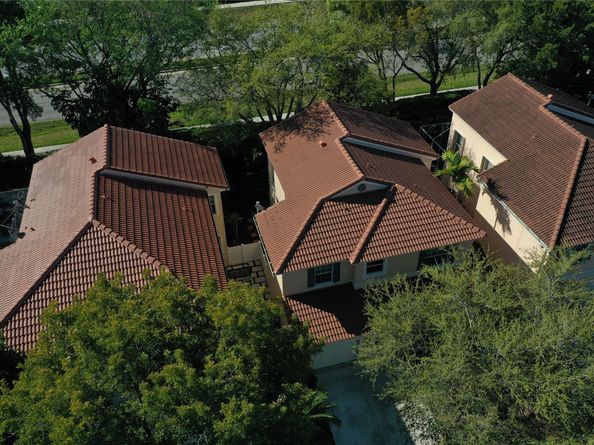 10845 NW 46th Dr, Coral Springs FL 33076