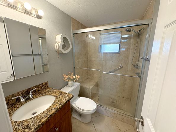 1925 Madison St 4, Hollywood FL 33020