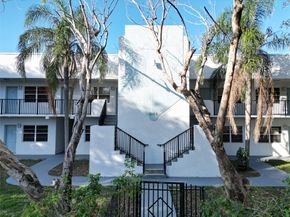 1925 Madison St 4, Hollywood FL 33020