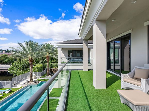 290 S Maya Palm Drive, Boca Raton FL 33432