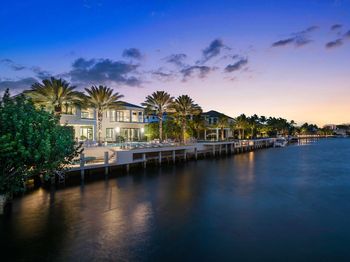 290 S Maya Palm Drive