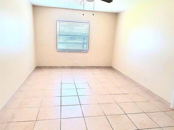 2710 Riverside Dr 202A, Coral Springs FL 33065