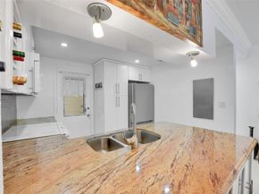 17090 NE 14th Ave 103, North Miami Beach FL 33162