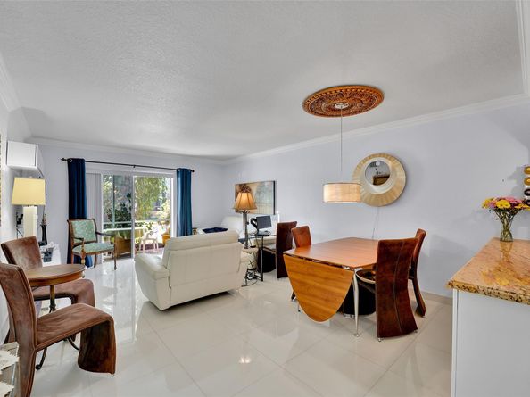 17090 NE 14th Ave 103, North Miami Beach FL 33162