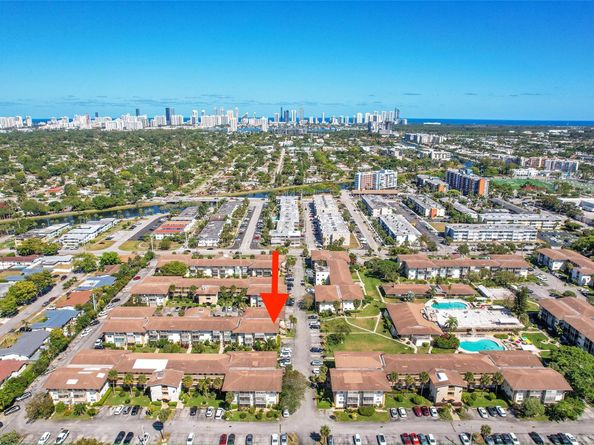 17090 NE 14th Ave 103, North Miami Beach FL 33162