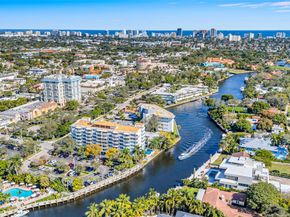 800 SE 4th St 302, Fort Lauderdale FL 33301