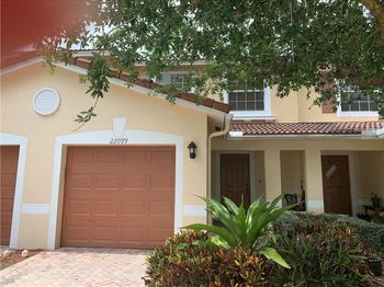 22099 Majestic Woods Way