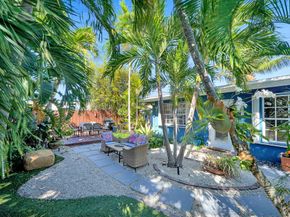 925 NE 40th Street, Oakland Park FL 33334