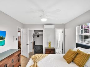 925 NE 40th Street, Oakland Park FL 33334