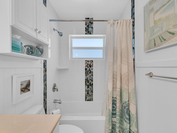 2533 Dudley Drive W E, West Palm Beach FL 33415