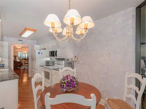 3598 Yacht Club Dr 1402, Miami FL 33180