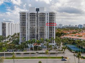 3598 Yacht Club Dr 1402, Miami FL 33180