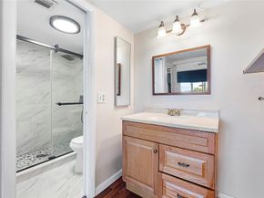 3955 N Nob Hill Rd 404, Sunrise FL 33351