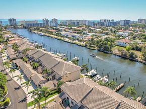 240 Captains Walk 517, Delray Beach FL 33483